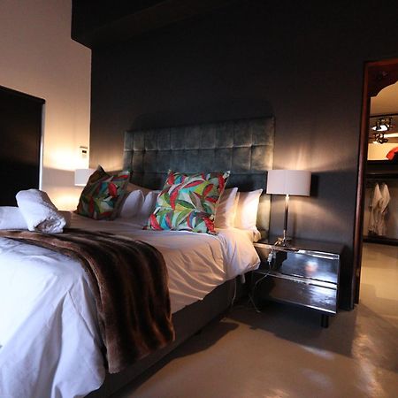 Bali At Scenic Haven Lodge In Hartbeespoort Esterno foto