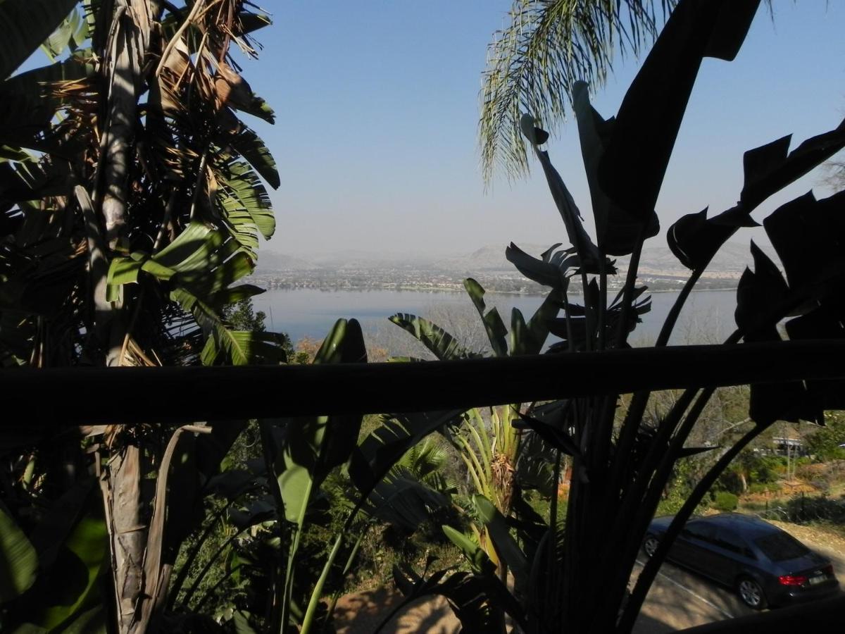 Bali At Scenic Haven Lodge In Hartbeespoort Esterno foto