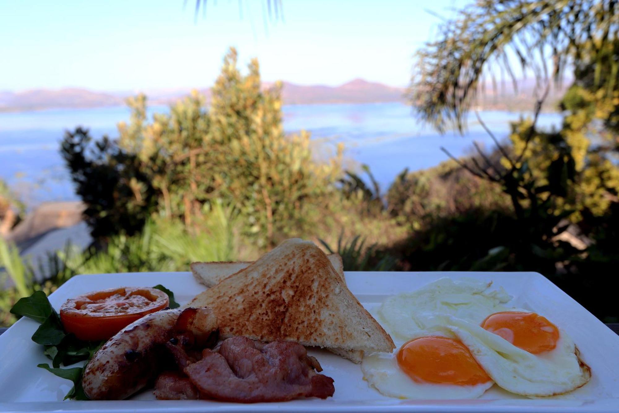 Bali At Scenic Haven Lodge In Hartbeespoort Esterno foto