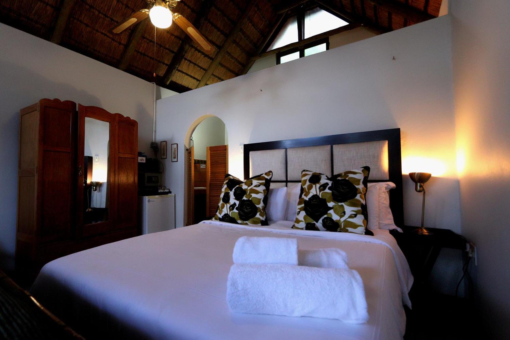 Bali At Scenic Haven Lodge In Hartbeespoort Esterno foto