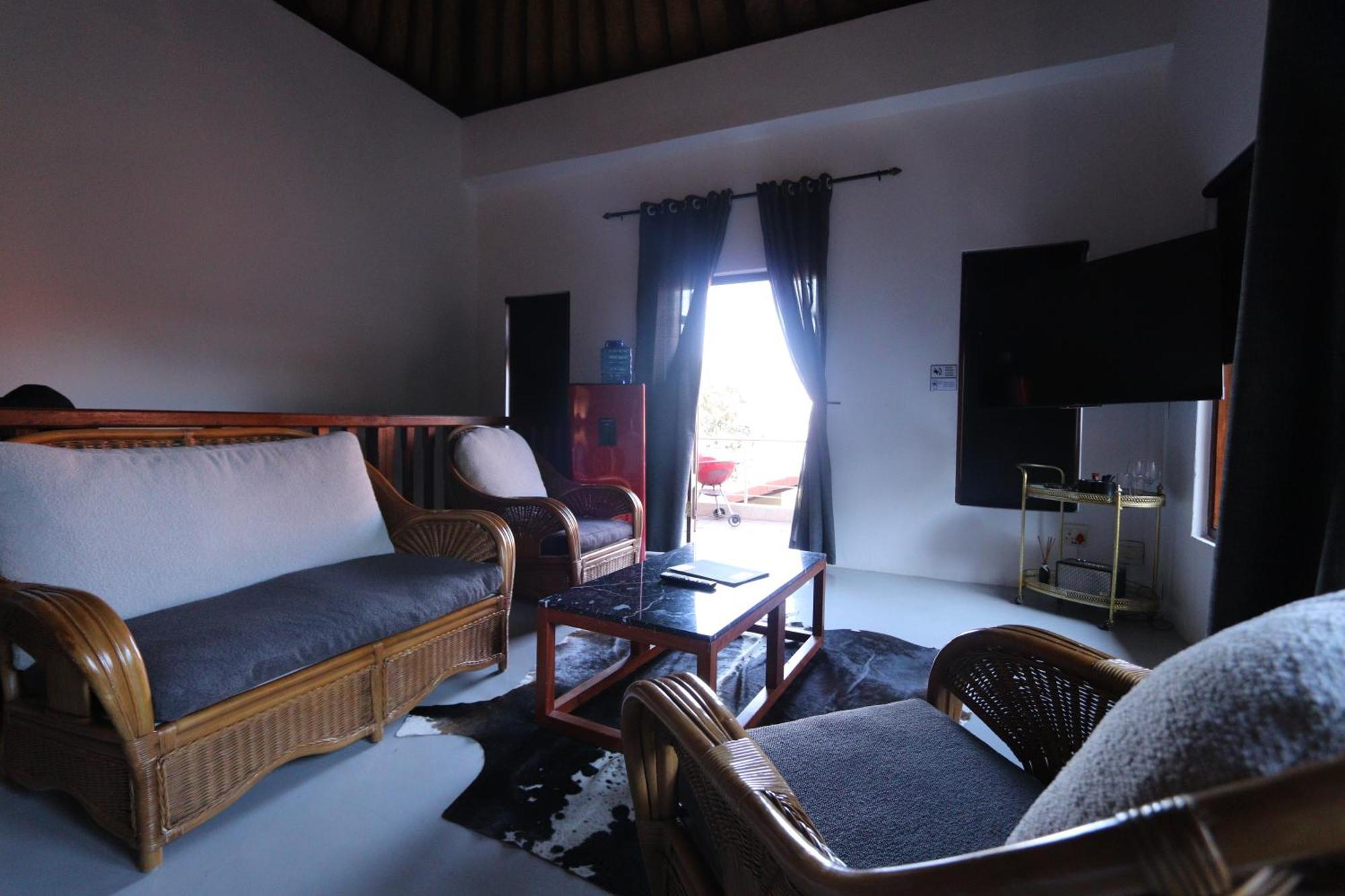 Bali At Scenic Haven Lodge In Hartbeespoort Esterno foto