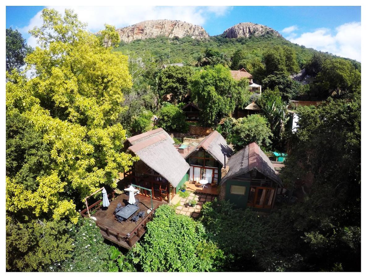 Bali At Scenic Haven Lodge In Hartbeespoort Esterno foto